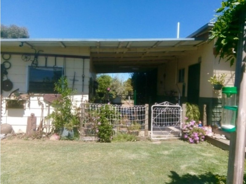 6868 Great Alpine Road, Swifts Creek VIC 3896