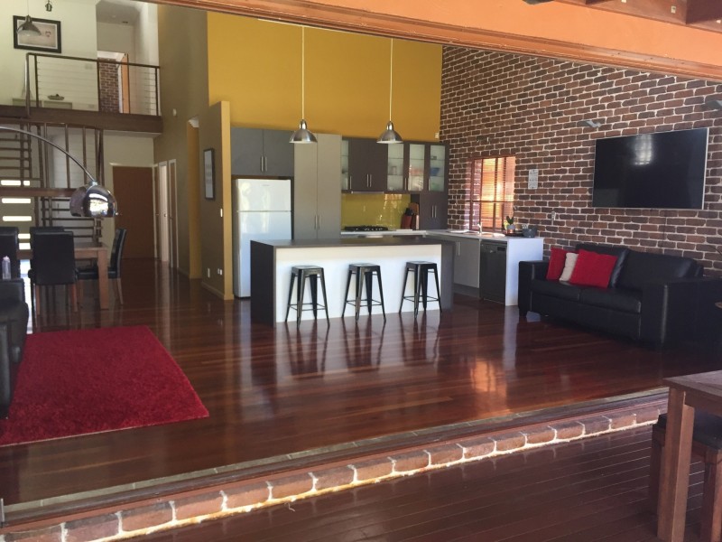 19 Boundary Street, Currumbin Waters QLD 4223