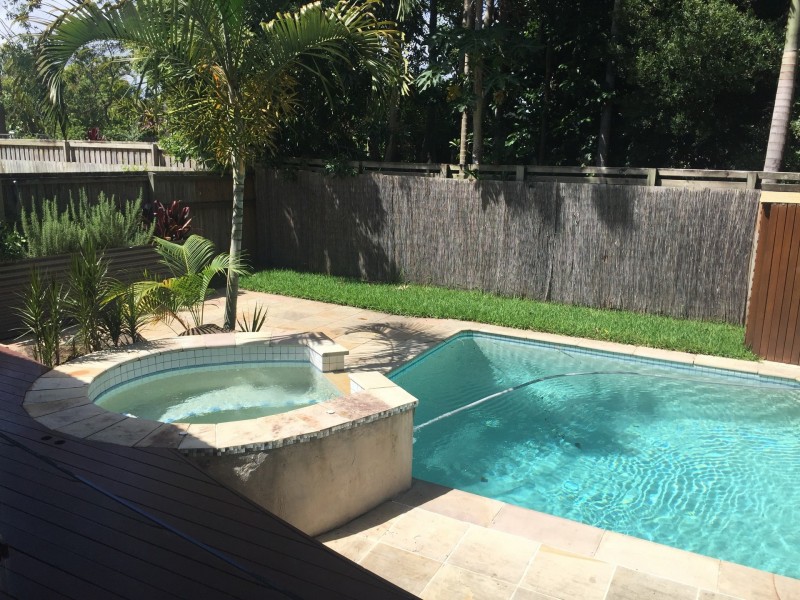 19 Boundary Street, Currumbin Waters QLD 4223