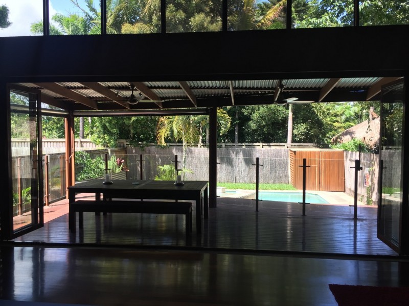 19 Boundary Street, Currumbin Waters QLD 4223