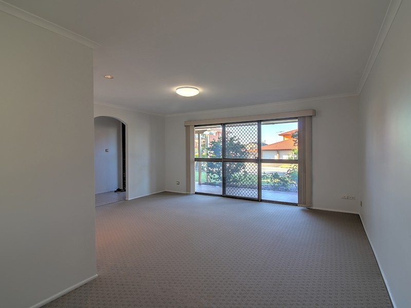 50 Banwell Cres, Carindale QLD 4152