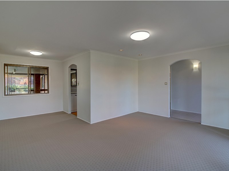 50 Banwell Cres, Carindale QLD 4152