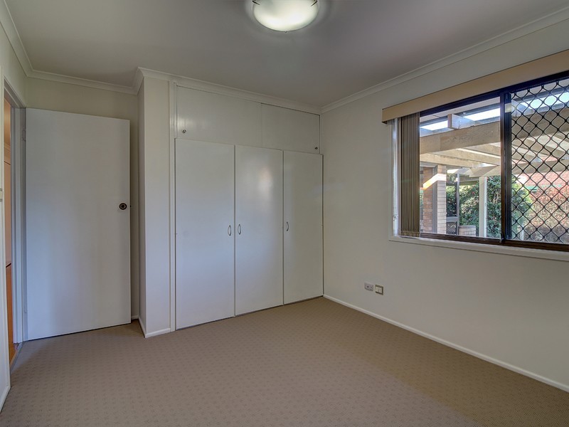 50 Banwell Cres, Carindale QLD 4152