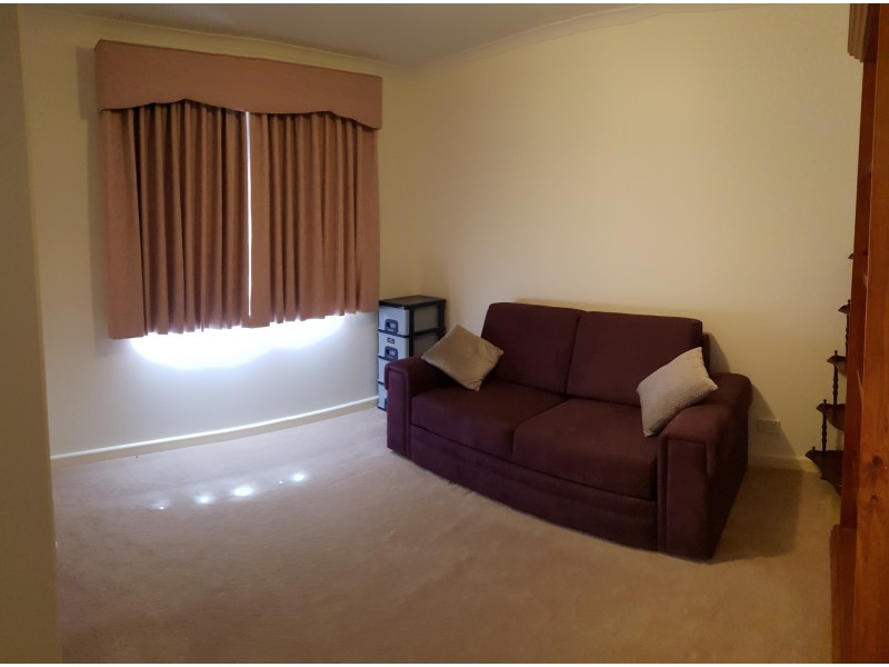 1 Nursery Ridge Rd, Red Cliffs VIC 3496