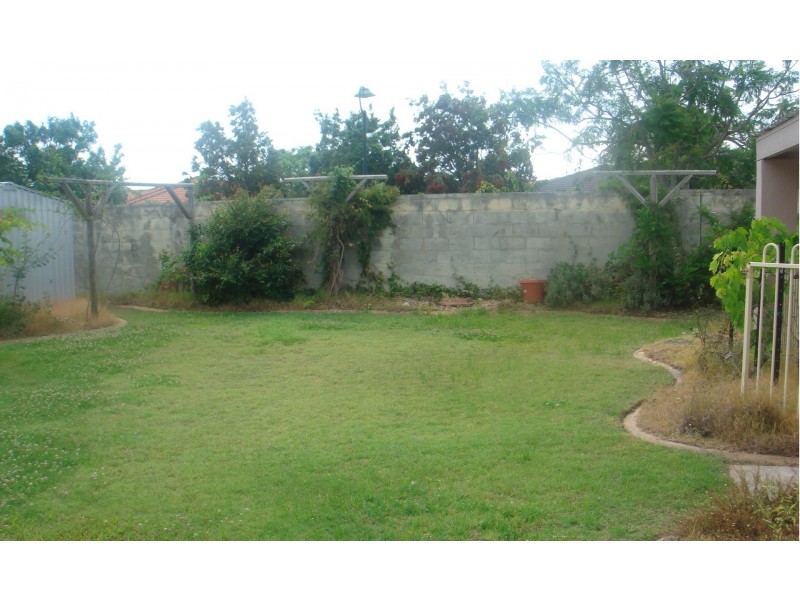 24 Dartmouth Court, Varsity Lakes QLD 4227