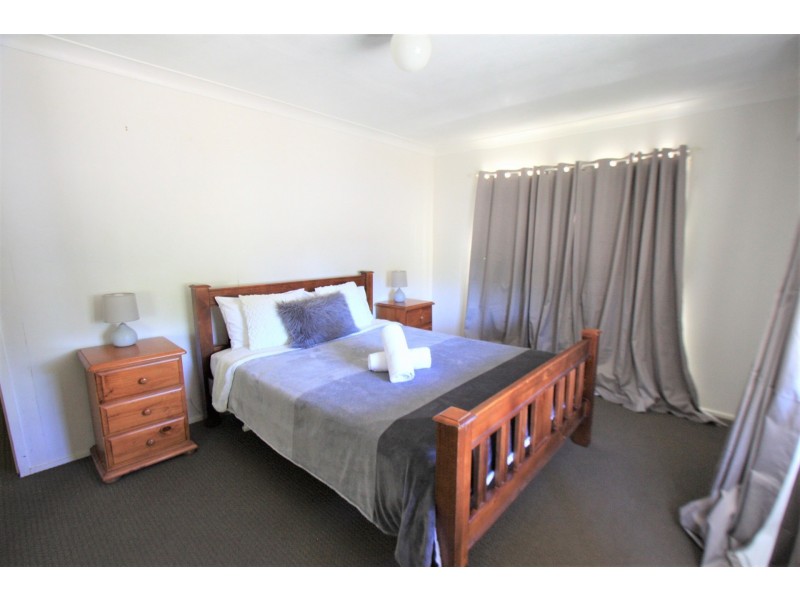 81 Inkerman St, Frenchville QLD 4701