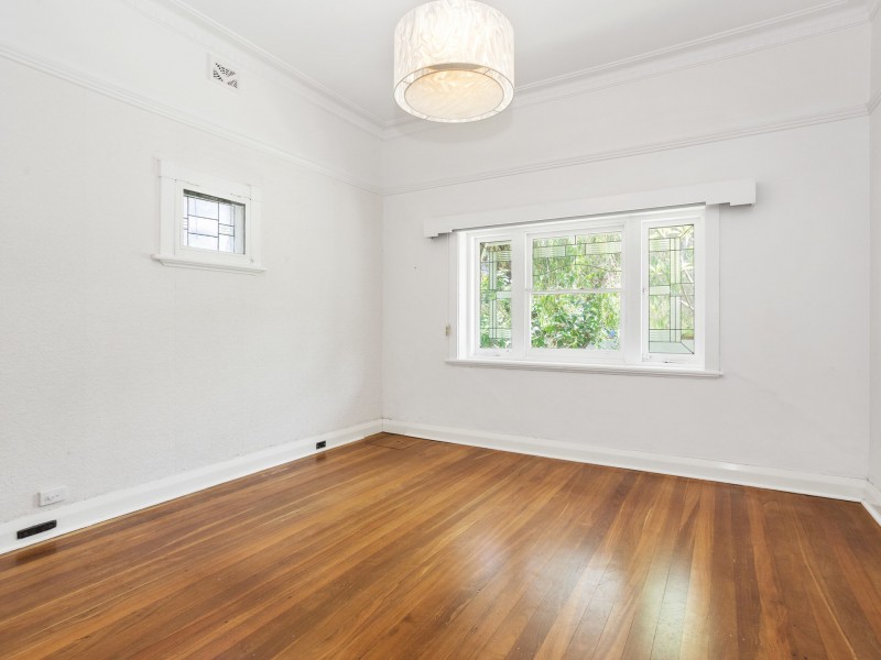 81 Hawkstone Street, Cottesloe WA 6011