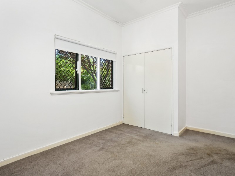 81 Hawkstone Street, Cottesloe WA 6011