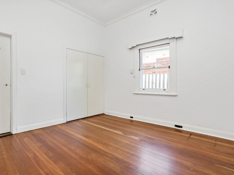 81 Hawkstone Street, Cottesloe WA 6011