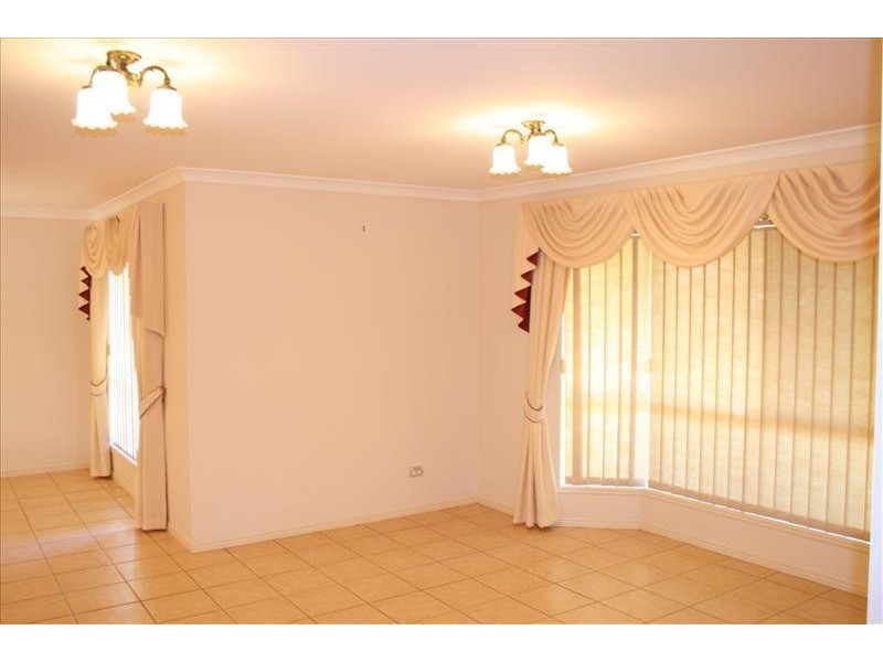 45 Lindfield Street, Parkinson QLD 4115