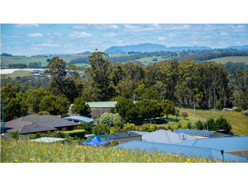 179 Upper Maud Street, West Ulverstone TAS 7315