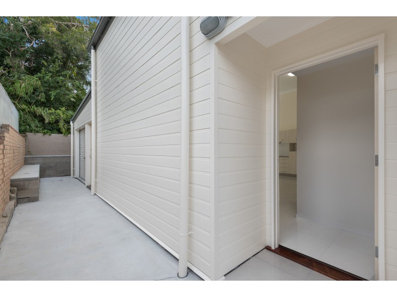 1/14 Raelene Terrace, Springwood QLD 4127