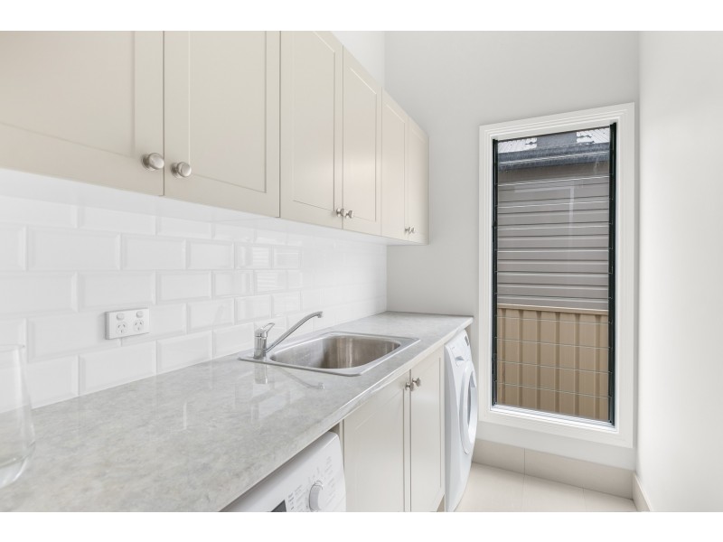 10 William St, Stockton NSW 2295