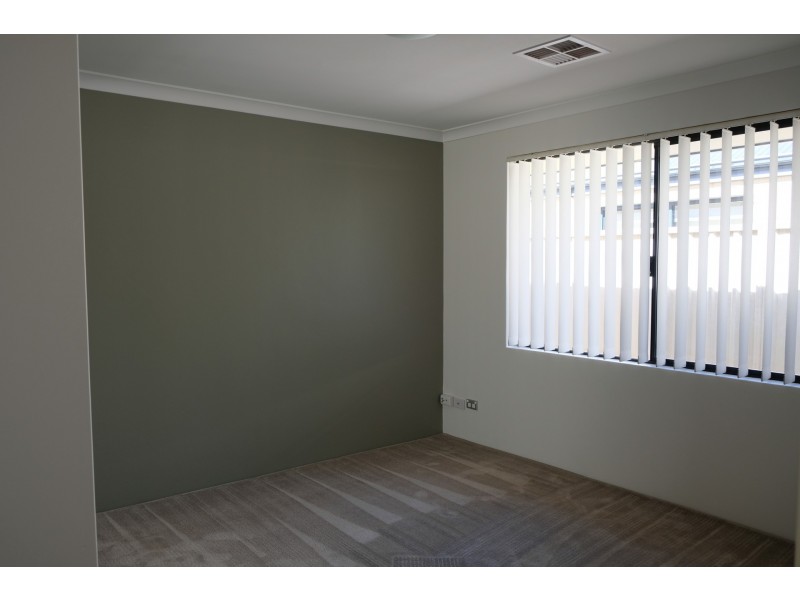 69 Sanctuary Drive, Bertram WA 6167