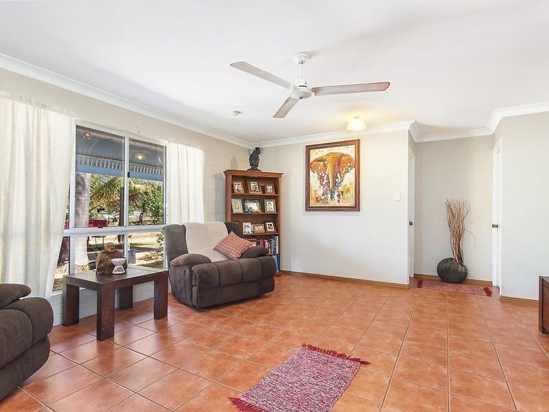 15 Flagstone Ave, Rangewood QLD 4817