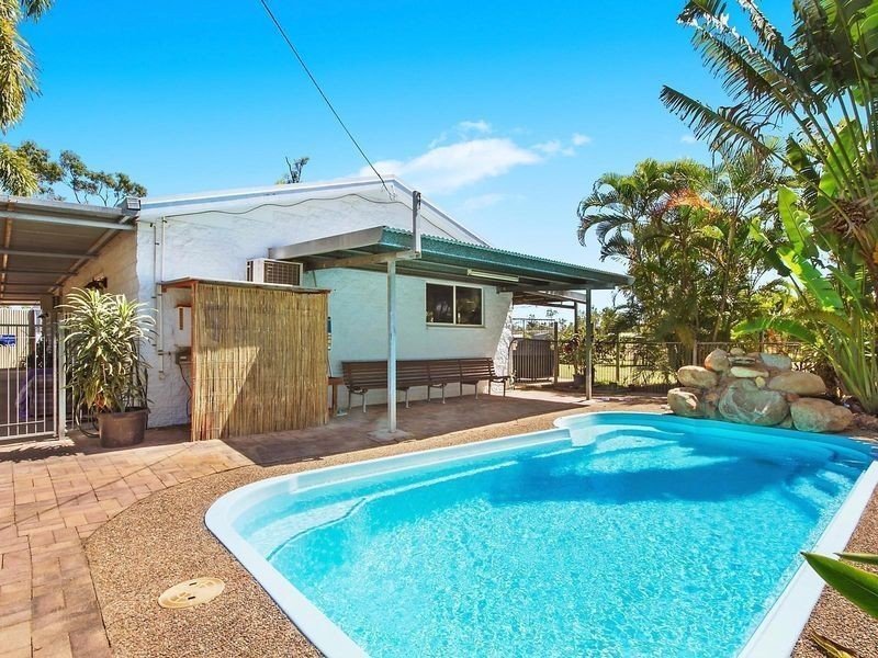 15 Flagstone Ave, Rangewood QLD 4817