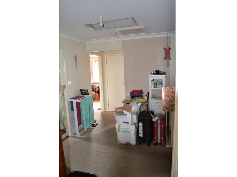 18 O’Neille Crescent, Lurnea NSW 2170