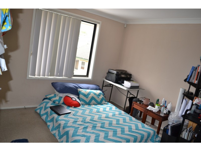 18 O’Neille Crescent, Lurnea NSW 2170