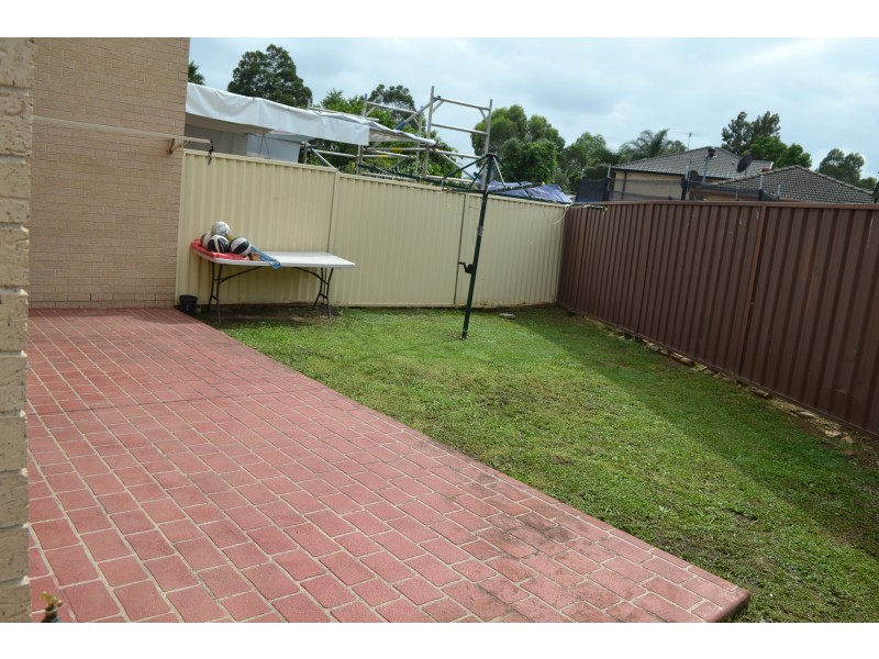 18 O’Neille Crescent, Lurnea NSW 2170