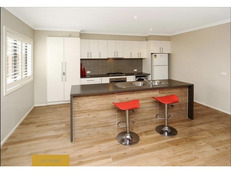 10 Pin Oak Mews, Epping VIC 3076