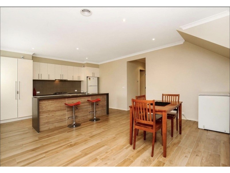 10 Pin Oak Mews, Epping VIC 3076