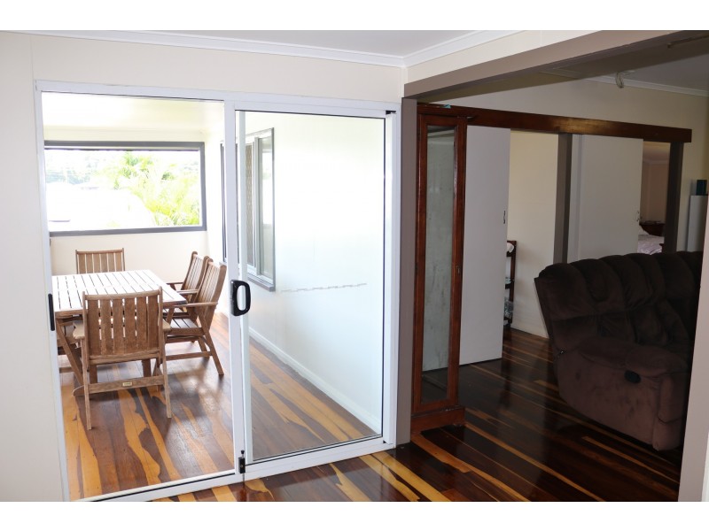 8 Belvedere Avenue, Belvedere QLD 4860