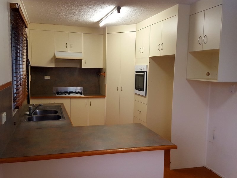 49 Menzies Street, Park Avenue QLD 4701