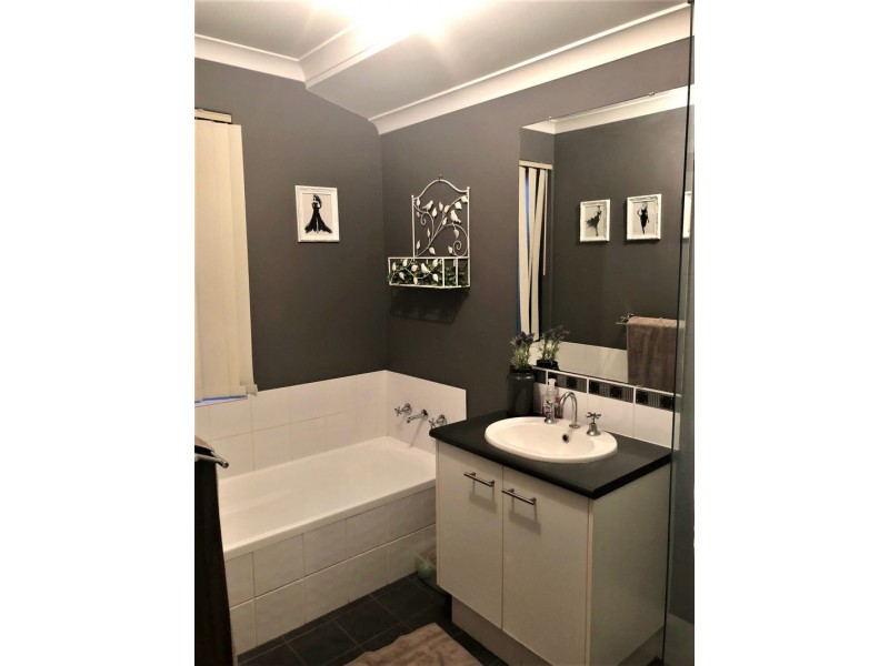 31 Woodley Road, Glen Iris WA 6230