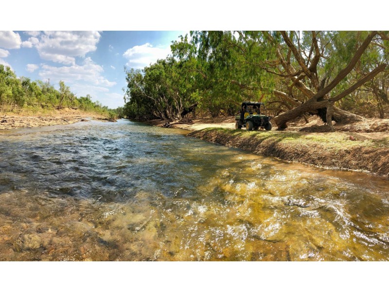 240 Cossack Road, Katherine NT 0850