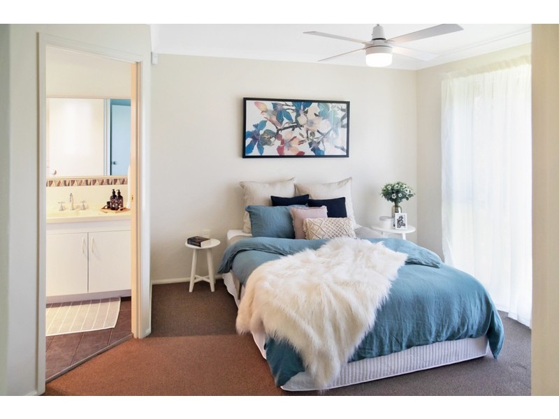 71 Burradoo Crescent, Nowra NSW 2541