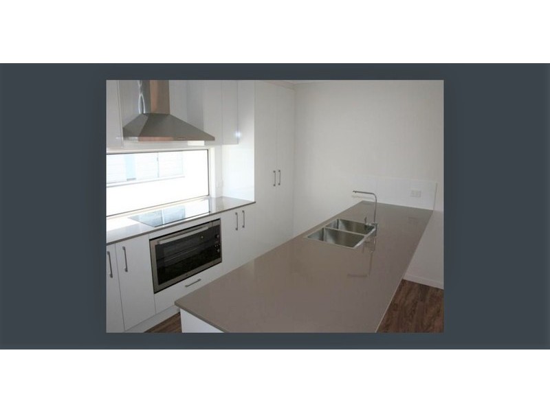 8 Donaldson Road, Nambour QLD 4560