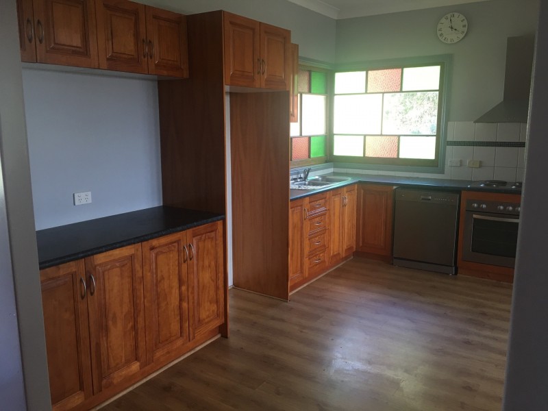 4 Greasley Street, Tivoli QLD 4305