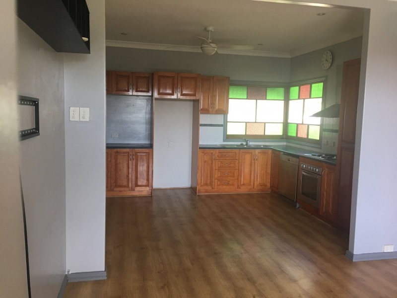 4 Greasley Street, Tivoli QLD 4305