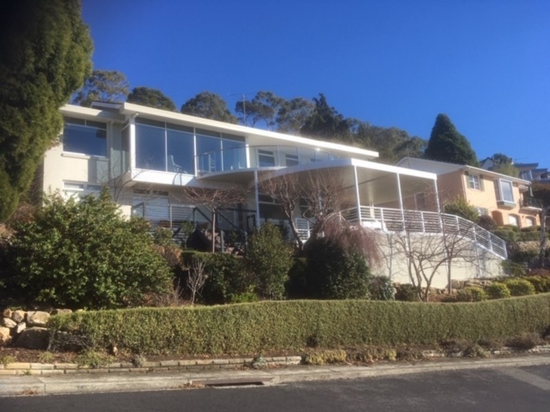 1 Capri Drive, Sandy Bay TAS 7005