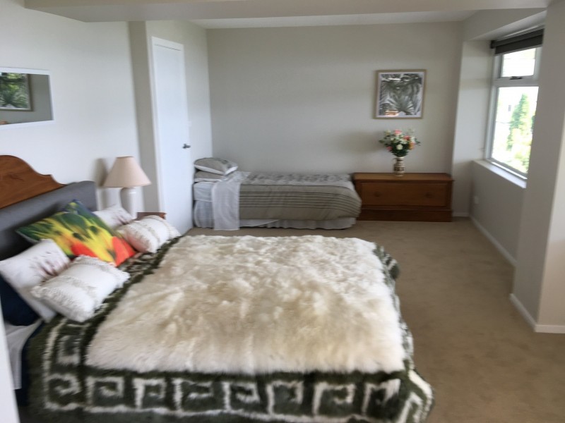 1 Capri Drive, Sandy Bay TAS 7005