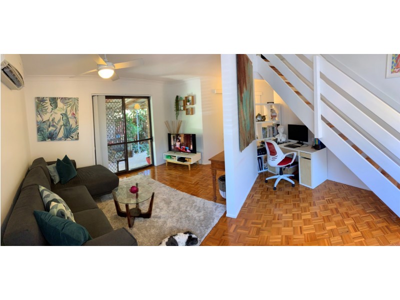 11/93-95 Barbaralla Drive, Springwood QLD 4127