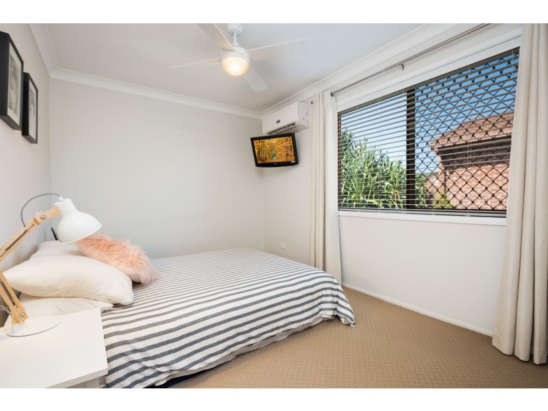 11/93-95 Barbaralla Drive, Springwood QLD 4127