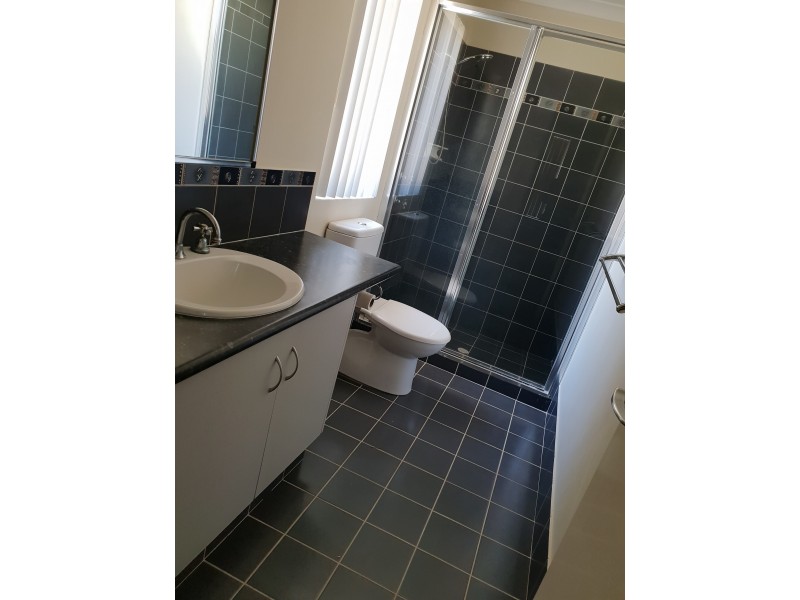 21 Brittania Parade, Wandina WA 6530