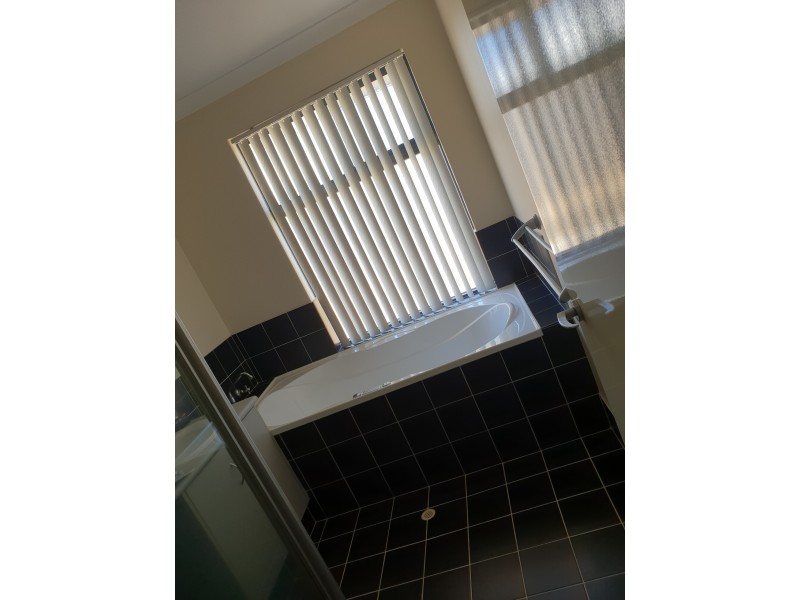 21 Brittania Parade, Wandina WA 6530