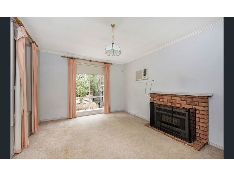 32 Wilkinson Crescent, Bellfield VIC 3081