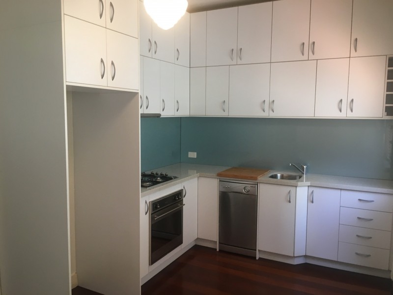 2/93 Stirling Hwy, Nedlands WA 6009