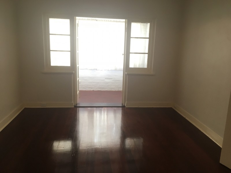 2/93 Stirling Hwy, Nedlands WA 6009