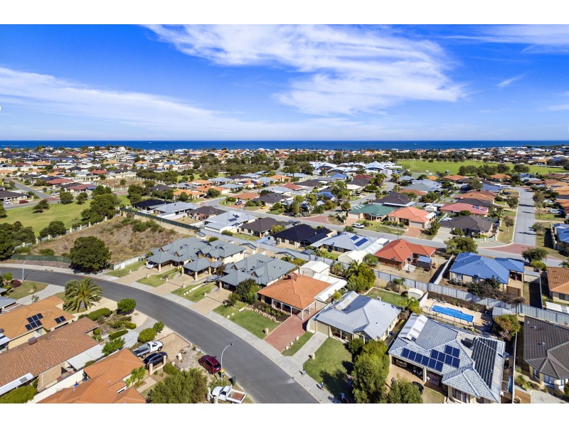 72 Christian Circle, Quinns Rocks WA 6030