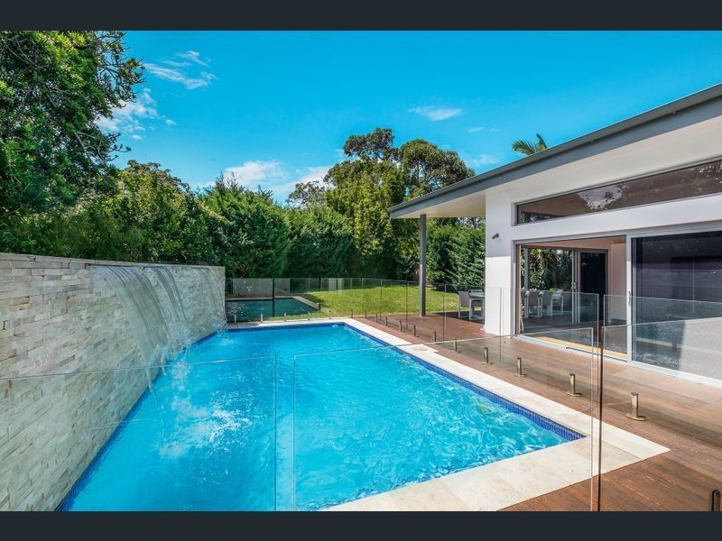 1 Loch Lomond Crescent, Burraneer NSW 2230