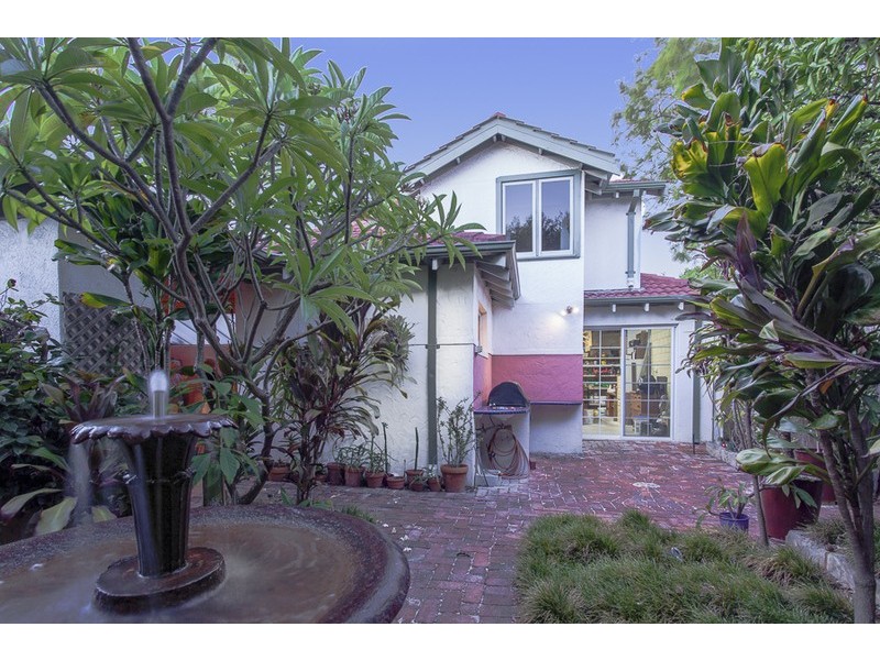 28 Waverley Street, South Perth WA 6151