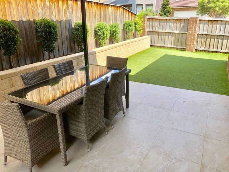 6 Bara Way, Rouse Hill NSW 2155