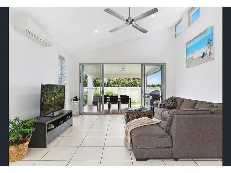 5 Quandong Street, Meridan Plains QLD 4551