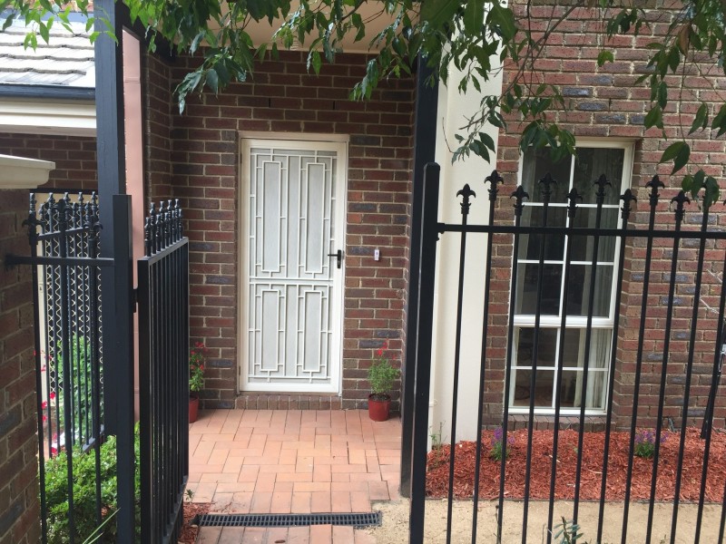 6 Hester Walk, Macleod VIC 3085