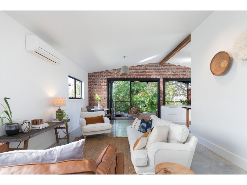 153 North Road, Brighton QLD 4017