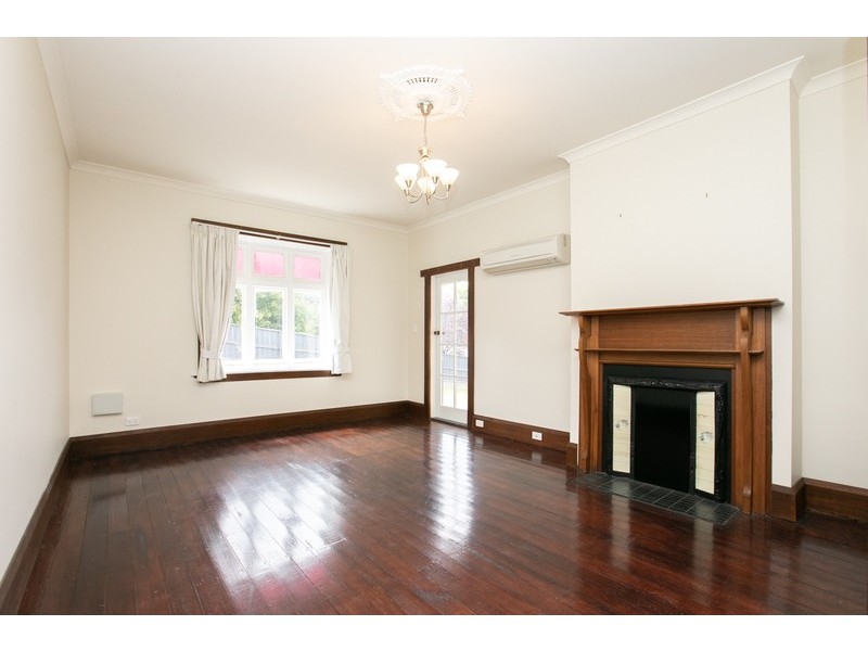 26 Hobart Road, Kings Meadows TAS 7249